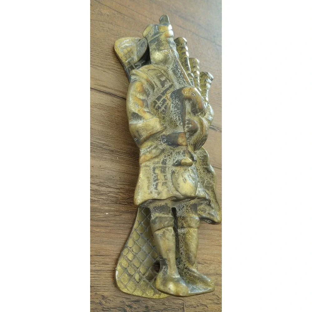 VTG Brass Relief Modeled Scottish Bagpiper Door Knocker 5.5
